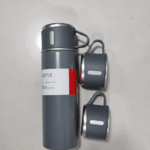 Termo con Vasos Integrados 500 ml – Diseño Compacto y Portátil para Café o Té